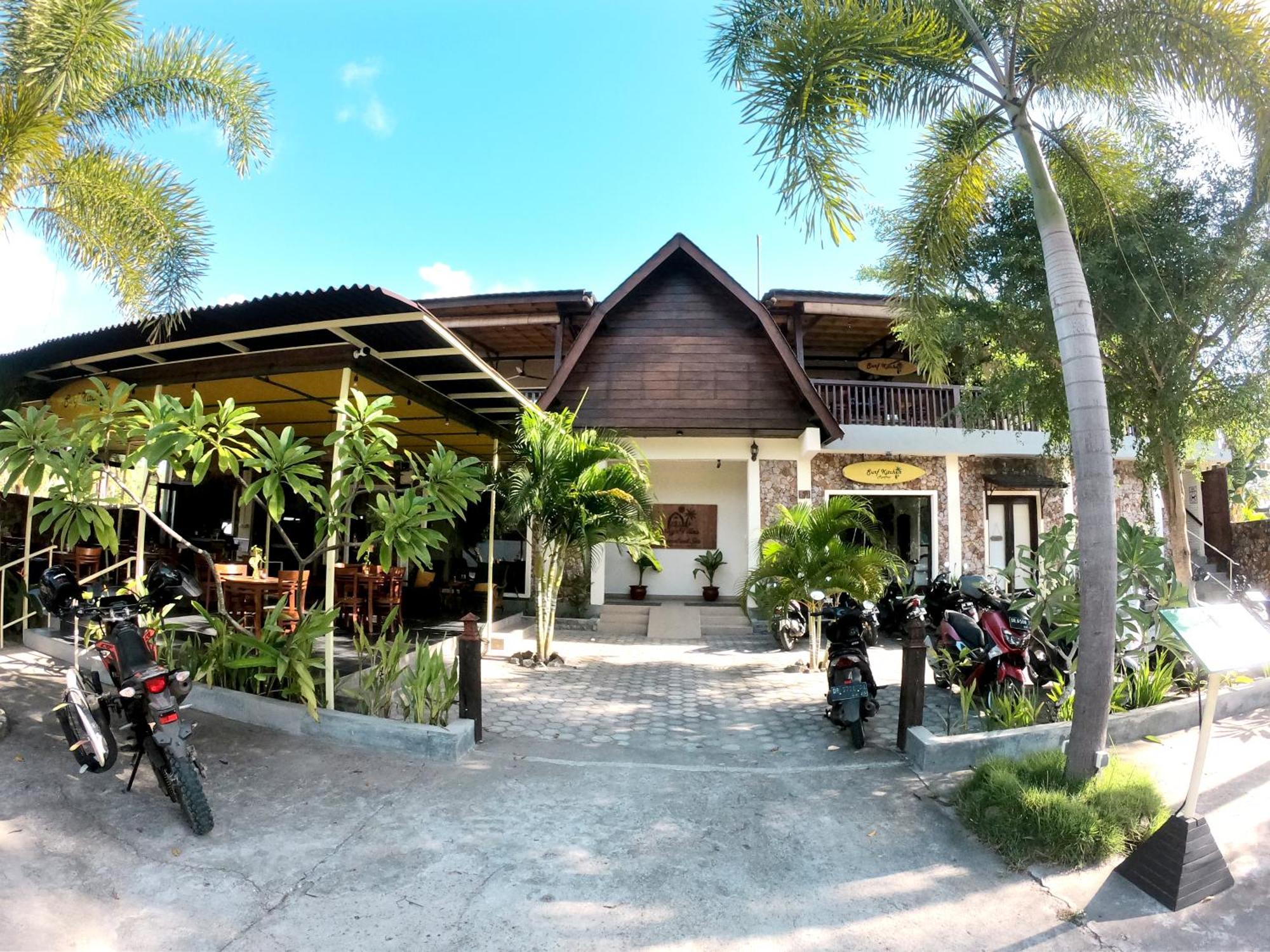 Bruga Villas Restaurant And Spa Selong Belanak Exterior photo